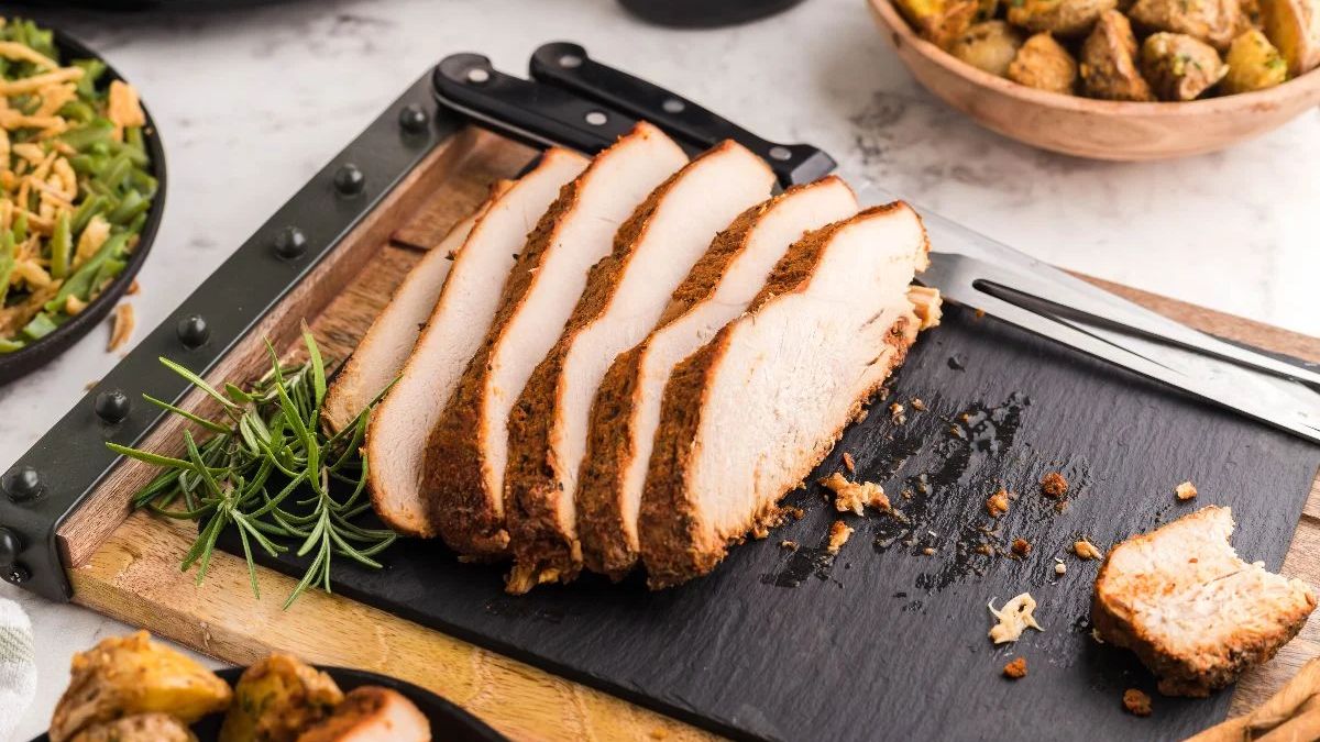 16 Thanksgiving turkey meals that bring the flavor