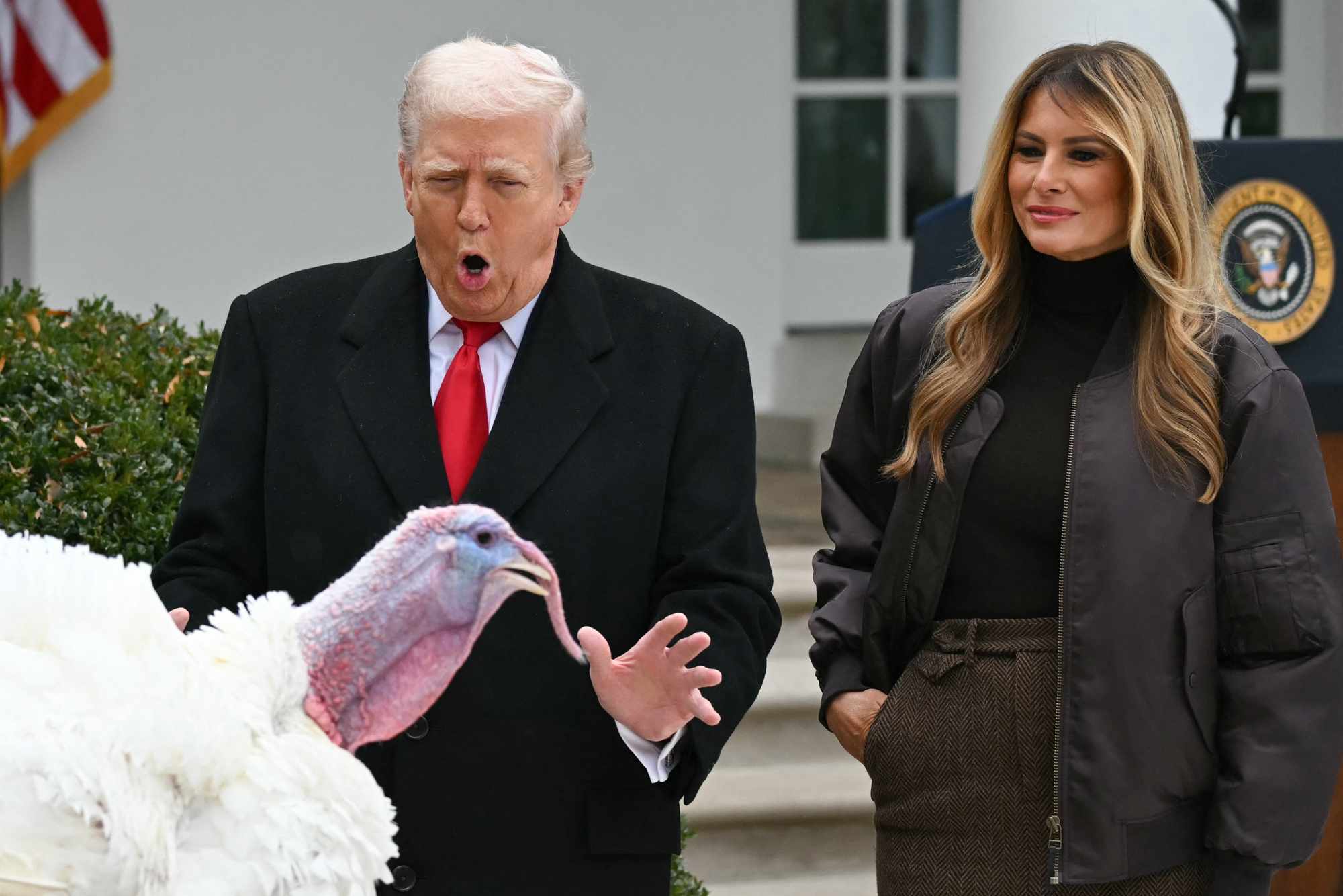 Melania Trump Joins Donald for Turkey Pardon on the Rose Garden Patio ...