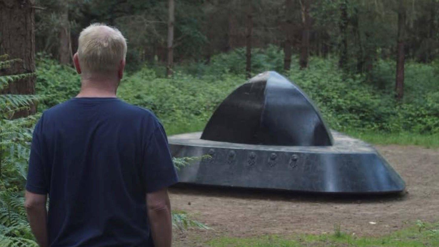 15 Documentaries About Aliens and UFOs That Truly Feel out of This World