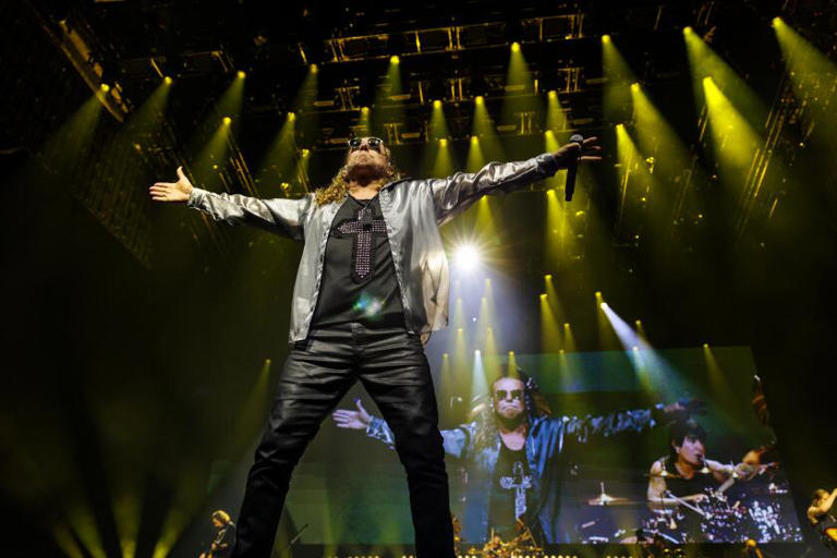 Con una actuación récord en el Foro, Maná se corona como los ‘Reyes de Los Ángeles’