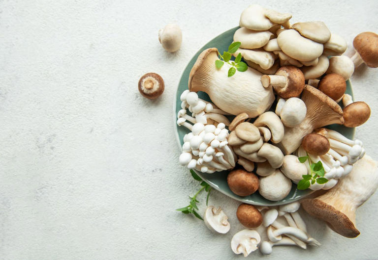 Washing these 6 foods before cooking could actually do more harm than ...