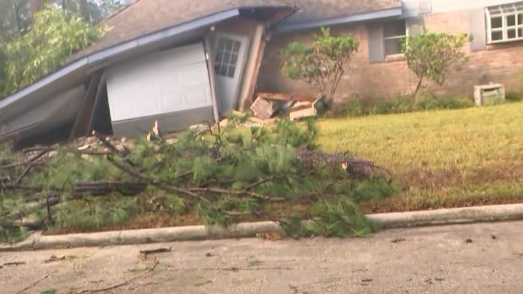Storm damage in Klein varies dramatically by street as clean-up ...