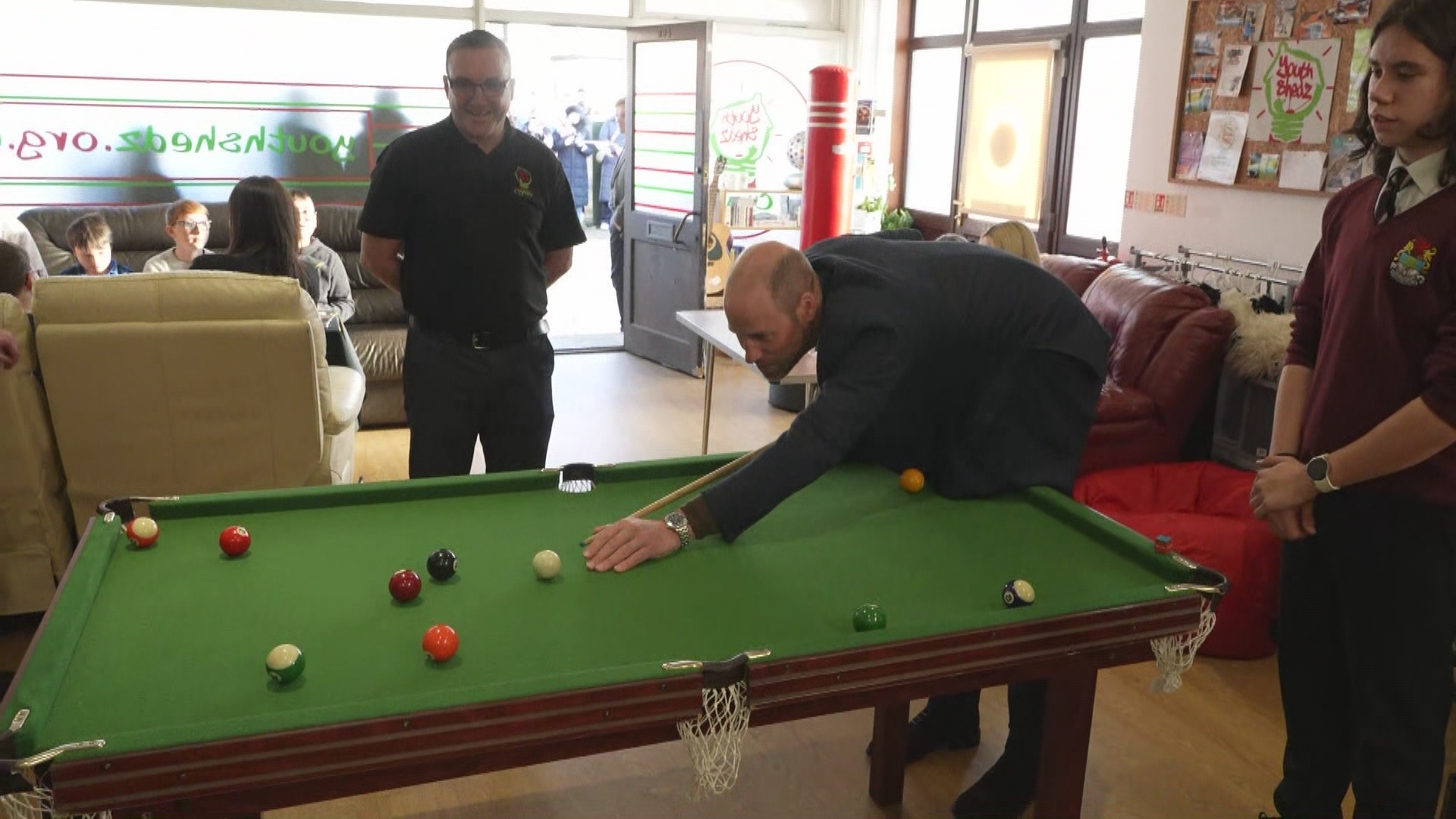 Prince William blames camera flashes for missed pool shot