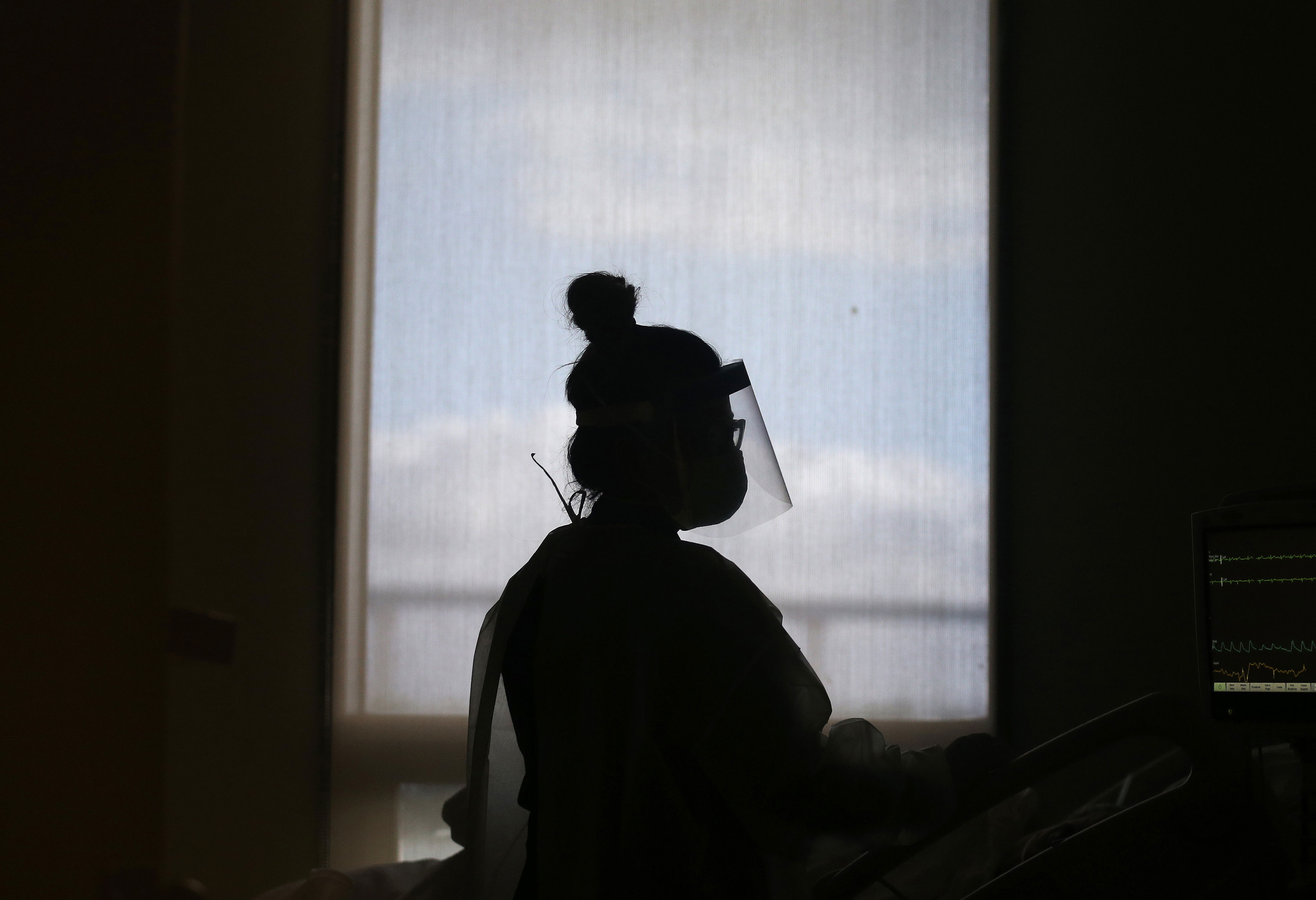 What Trump's plan to exclude nursing from 'professional' degrees ...