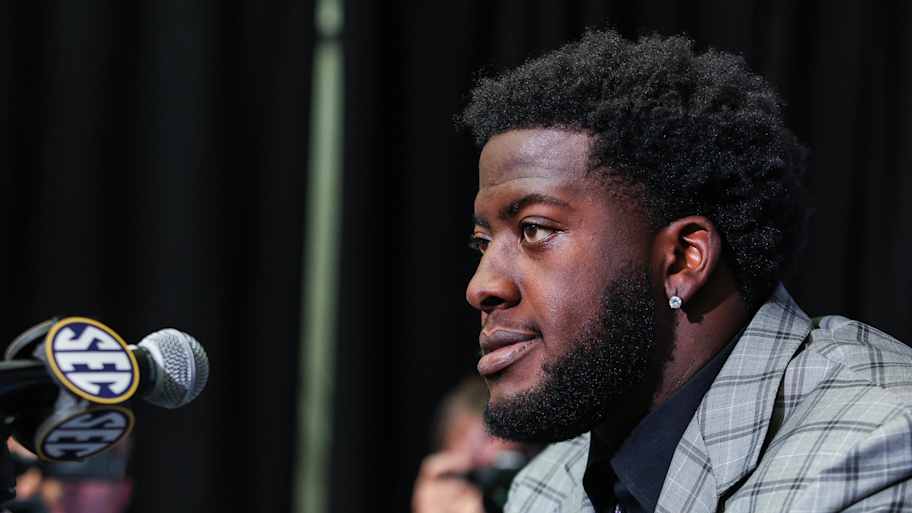 Texas A&M OL Ar’maj Reed-Adams Takes Shot at Texas Players