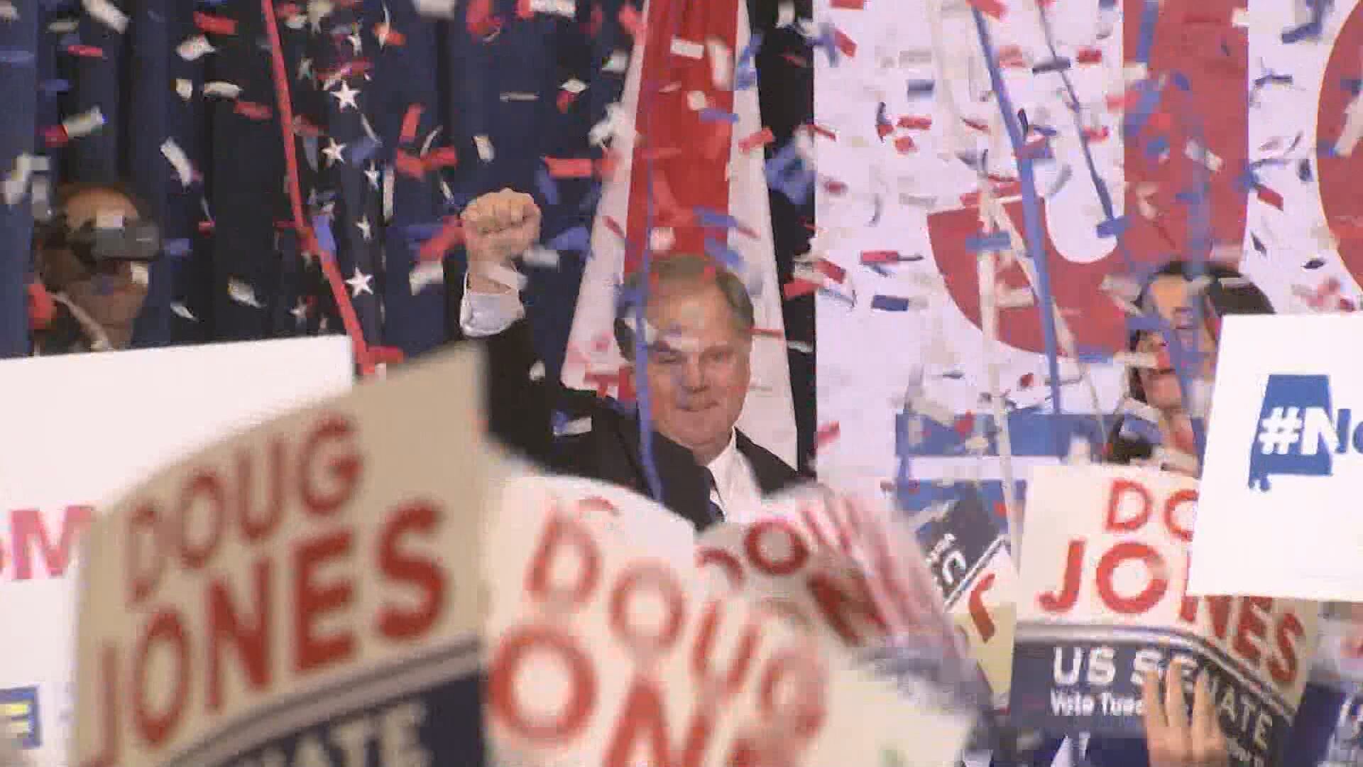 2026 Alabama governor’s race heats up as Doug Jones confirms candidacy