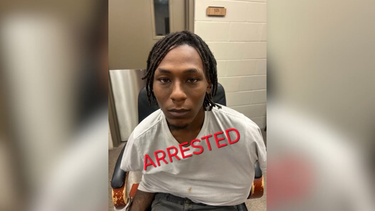 Man arrested in connection with shooting at lounge in St. Gabriel