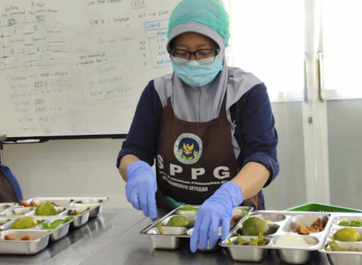 Ibu Pekerja MBG di Sleman: Gaji Layak dan Kesehatan Anak Terpenuhi