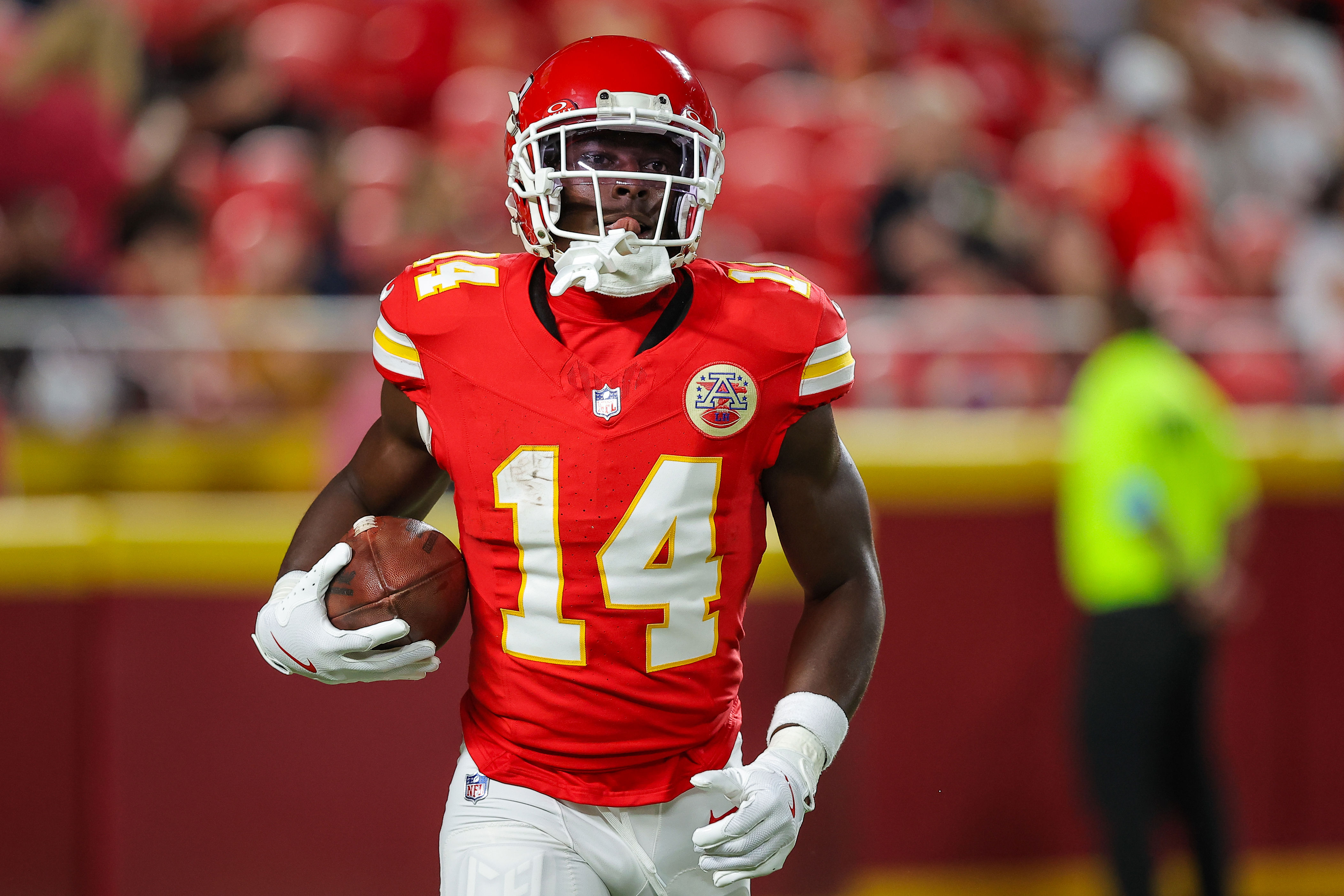 Steelers sign former Chiefs WR
