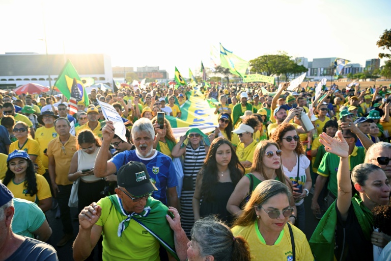 Bolsonaro behind bars: the fall of Brazil's polarizing firebrand