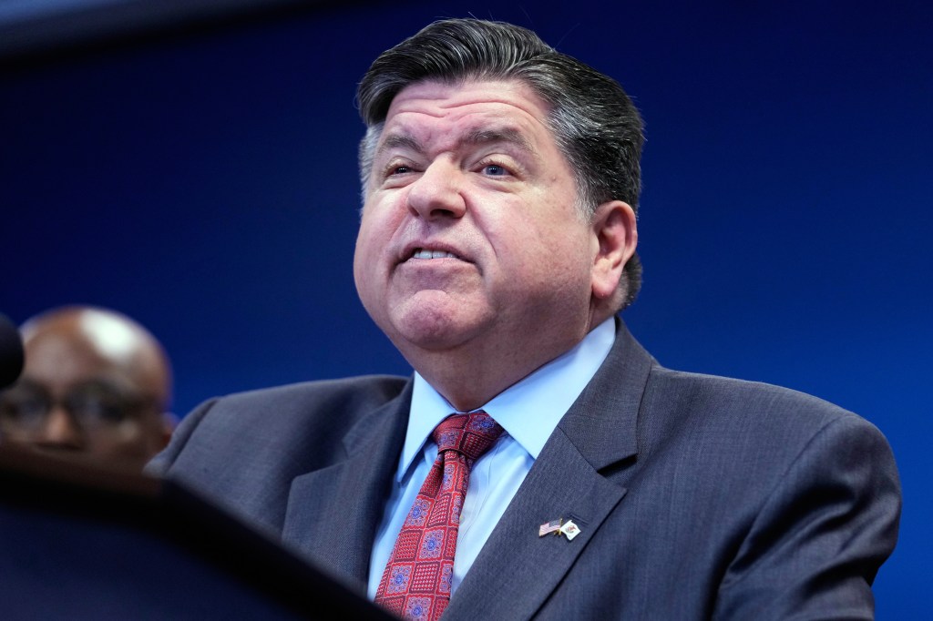 Trump brutally mocks ‘big, fat slob’ Chicagoi Gov. J.B. Pritzker during ...