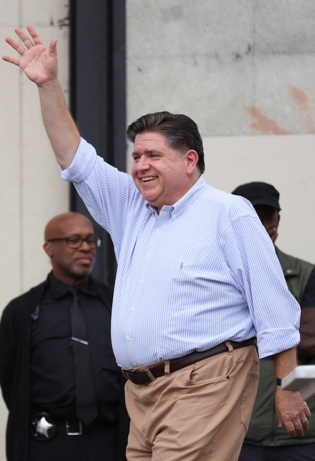 Trump brutally mocks ‘big, fat slob’ Chicagoi Gov. J.B. Pritzker during ...
