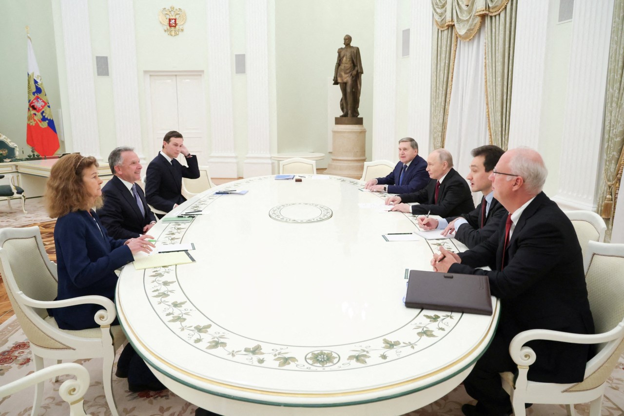 Marathon Russia-U.S. Meeting Yields No Ukraine Peace Deal