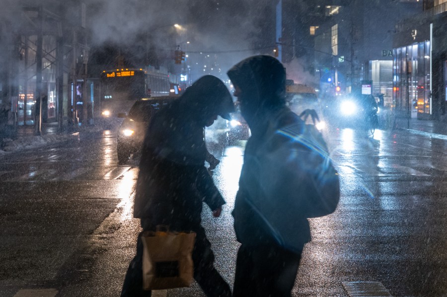 NYC issues Code Blue as temperatures plummet