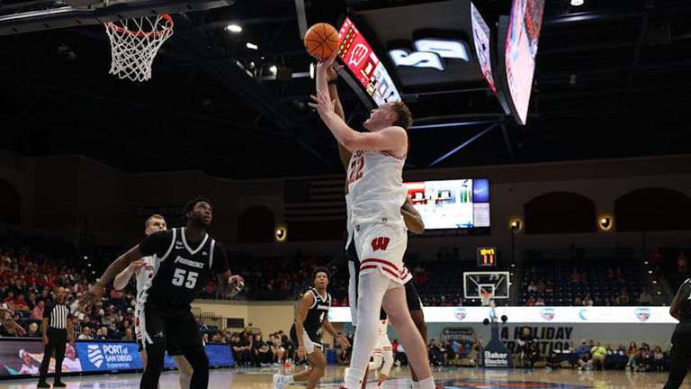 Wisconsin Badgers demanding more from Austin Rapp, freshmen forwards