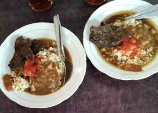 Sejarah Rawon Bu Katun di Lumajang dengan Ciri Khas Unik Sejak 1950-an