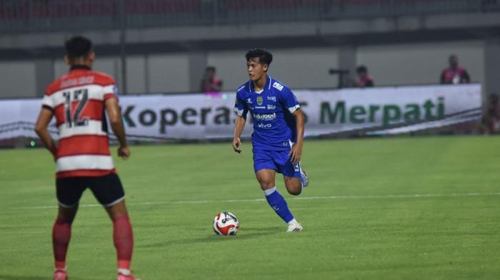 5 Pemain Tunggu Kesempatan Bersinar di Persib Bandung Usai Alfaro