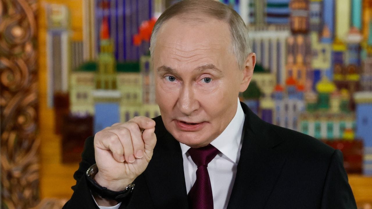 ‘Ready for war’: Putin warns Europe of derailing Ukraine peace talks