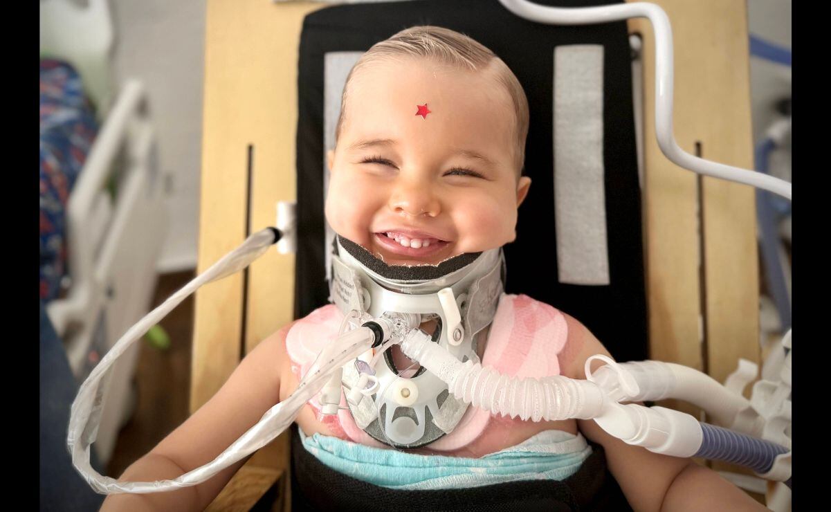 A ocho meses del accidente, el avance en la mejoría de Oliver continúa a través de terapia y rehabilitación. Foto: Cortesía Familia Staub-García.