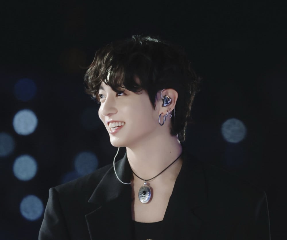 Jungkook BTS lên bìa Rolling Stone UK