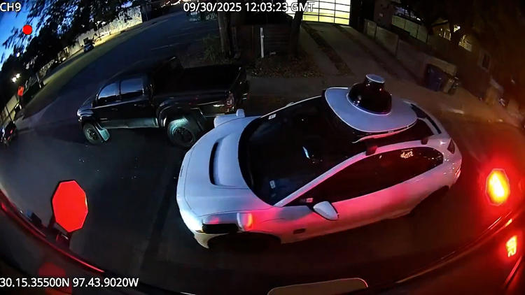 New details emerge after Waymo vehicles seen on camera passing stopped ...