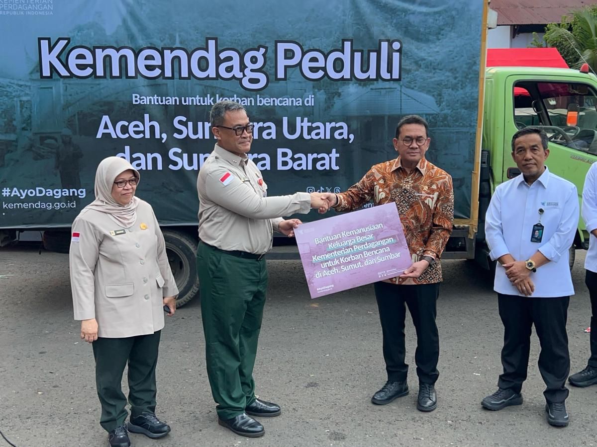 40 Ton Bantuan Negara Tiba di Sumbar, Sumut, dan Aceh - Info Malang Raya AA1RBkLp - Info Malang Raya