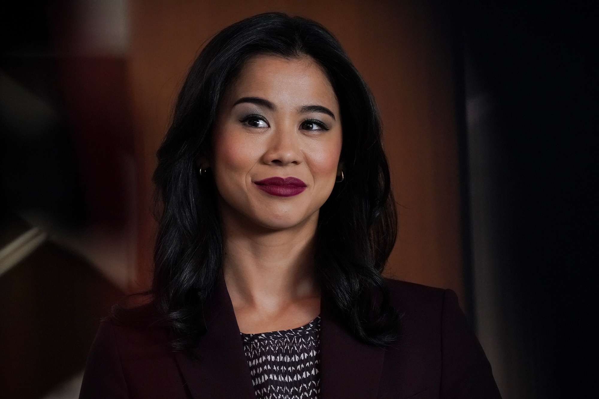 La estrella de «Matlock», Leah Lewis, regresa al trabajo después de que su coprotagonista David Del Rio fuera despedido tras una acusación de agresión sexual.