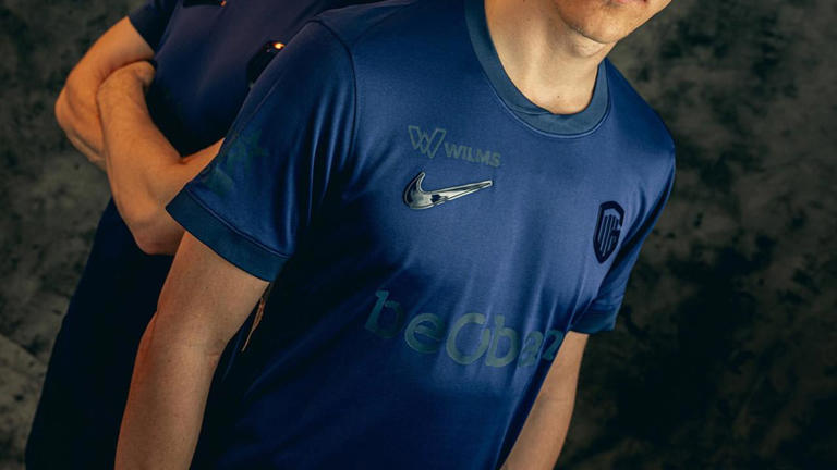 伊東純也が所属のヘンク、「見えない」限定ユニフォームを発表 “認知症