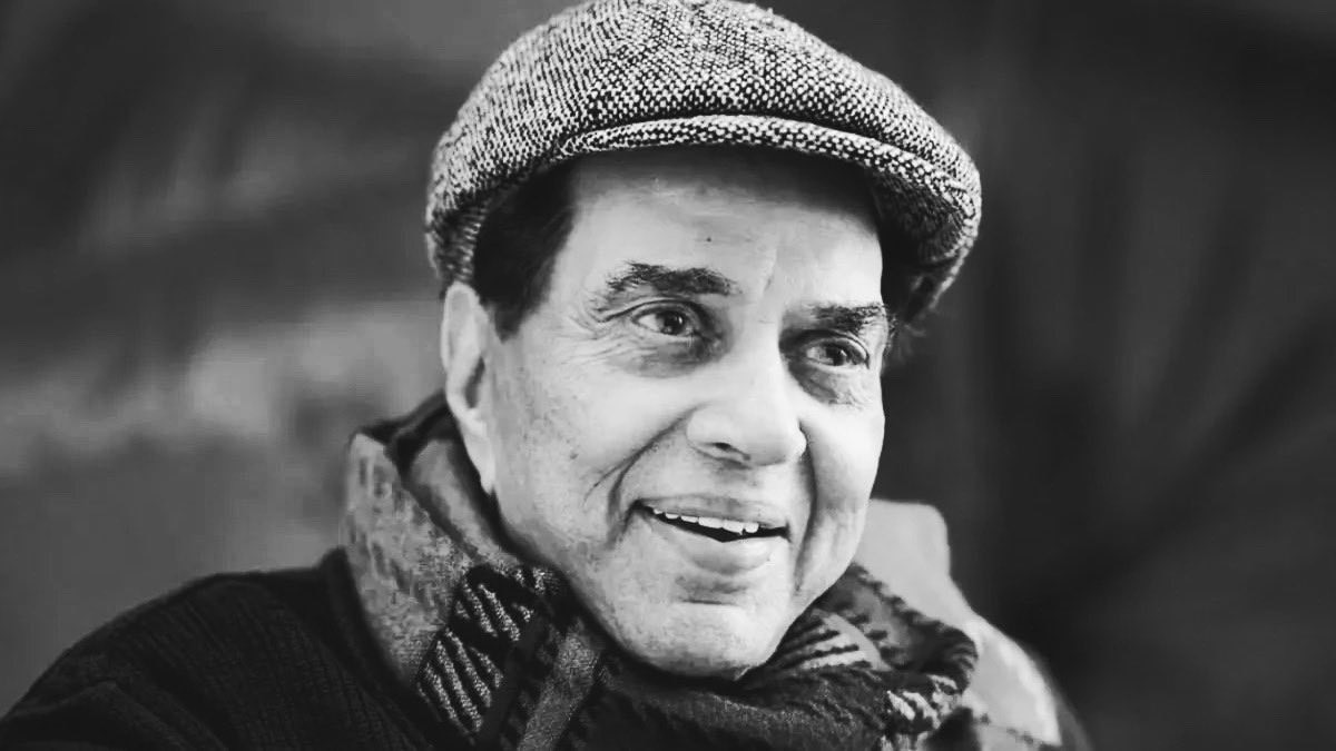 Dharmendra&rsquo;s ashes immersed at Haridwar&rsquo;s Har Ki Pauri, family