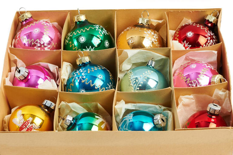 12 things you didn’t realize you should toss from your closet