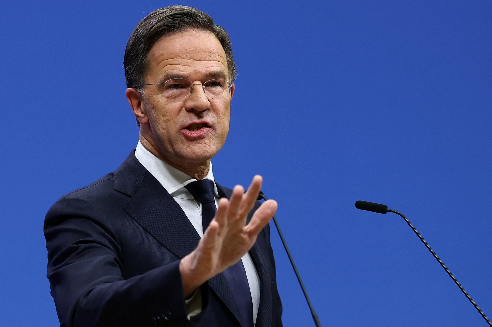 Mark Rutte om fredsforhandlinger: Ukraine skal stå stærkest muligt