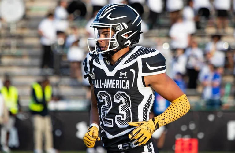 Miami Hurricanes 2026 Recruiting Notebook: S J.J. Dunnigan