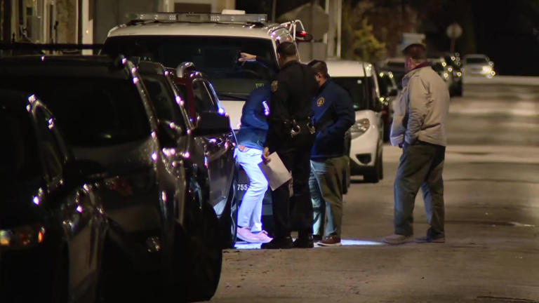 Man shot a block away from home during attempted robbery in Philadelphia