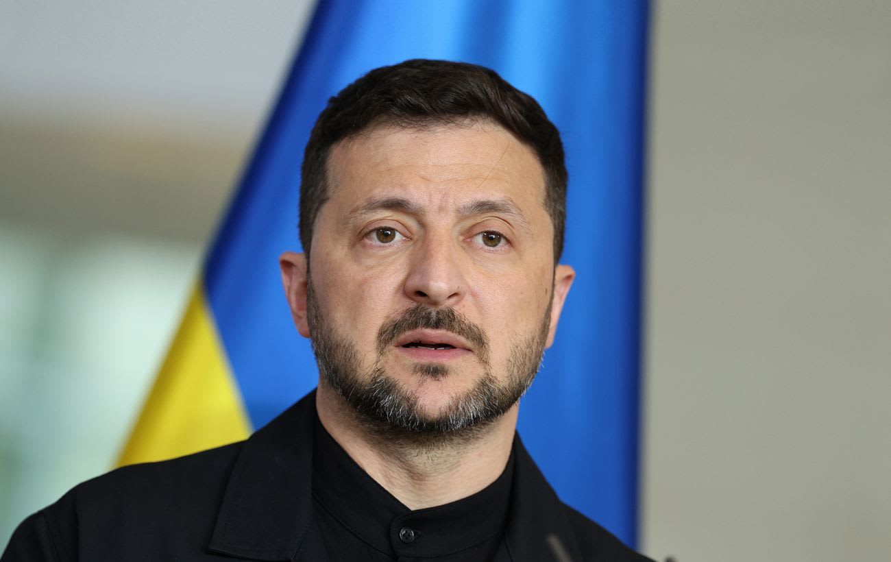 Ukraine's President announces highstakes negotiations in Brussels