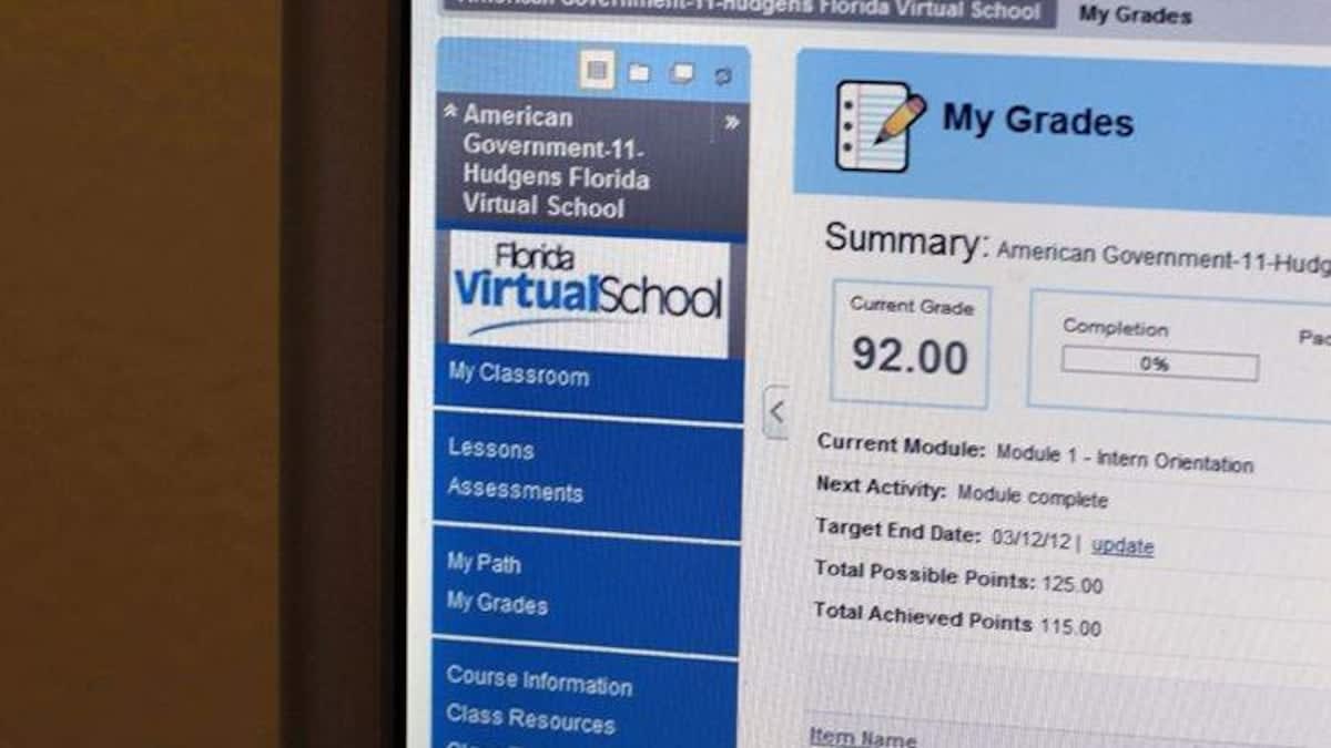 Should any students have priority access to Florida Virtual School courses?
