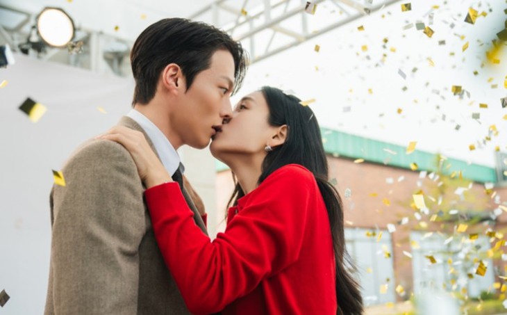 Càng xem càng cuốn, Dynamite Kiss giật vị trí top 1 Netflix toàn cầu