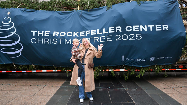 Widow reveals emotional reason she donated the 2025 Rockefeller Center ...