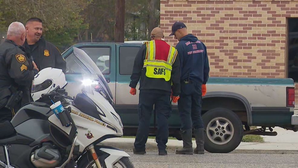 Woman dies after being dragged, trapped under truck on Far South Side