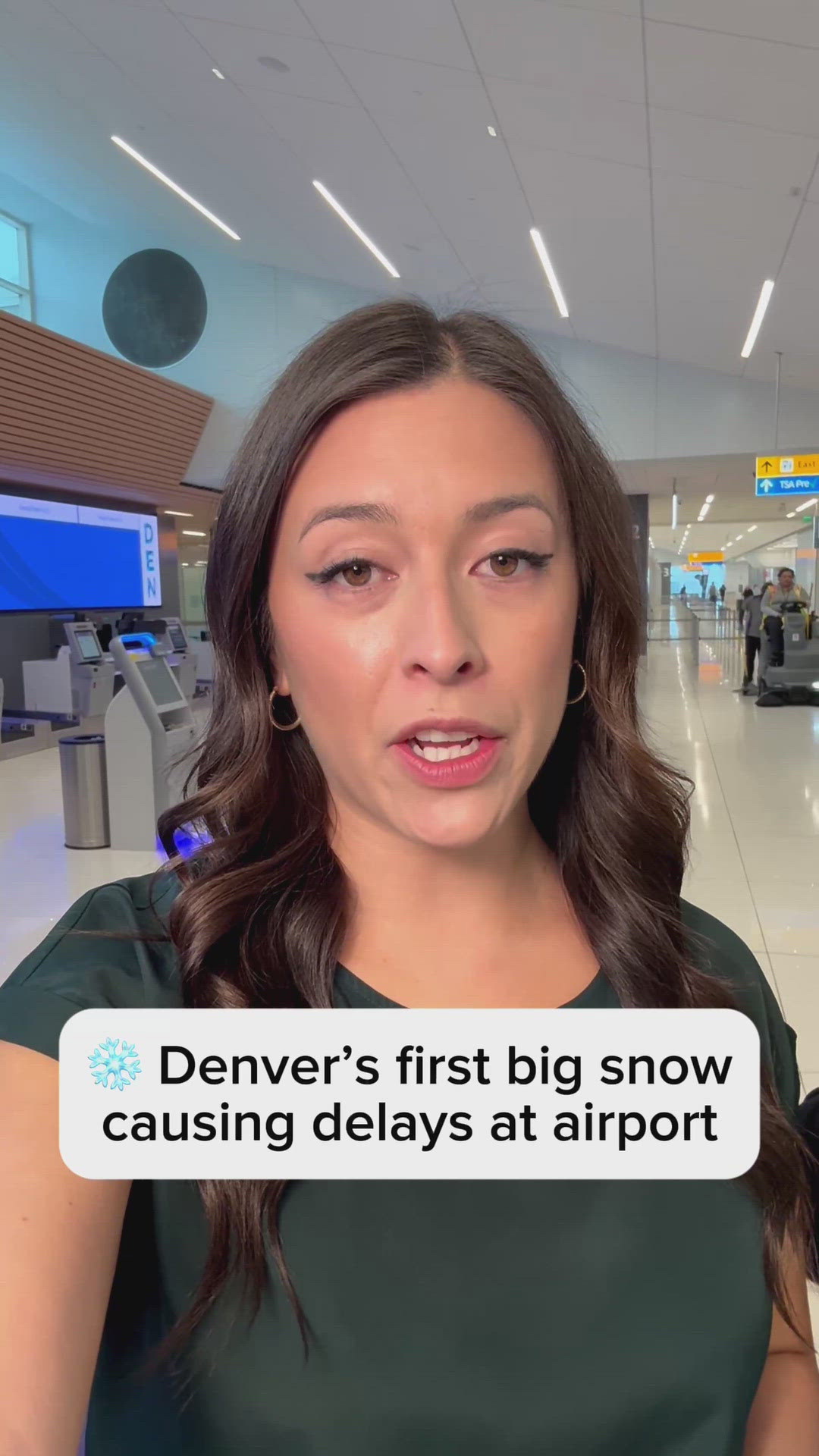 Denver’s first big snow causing delays at DIA