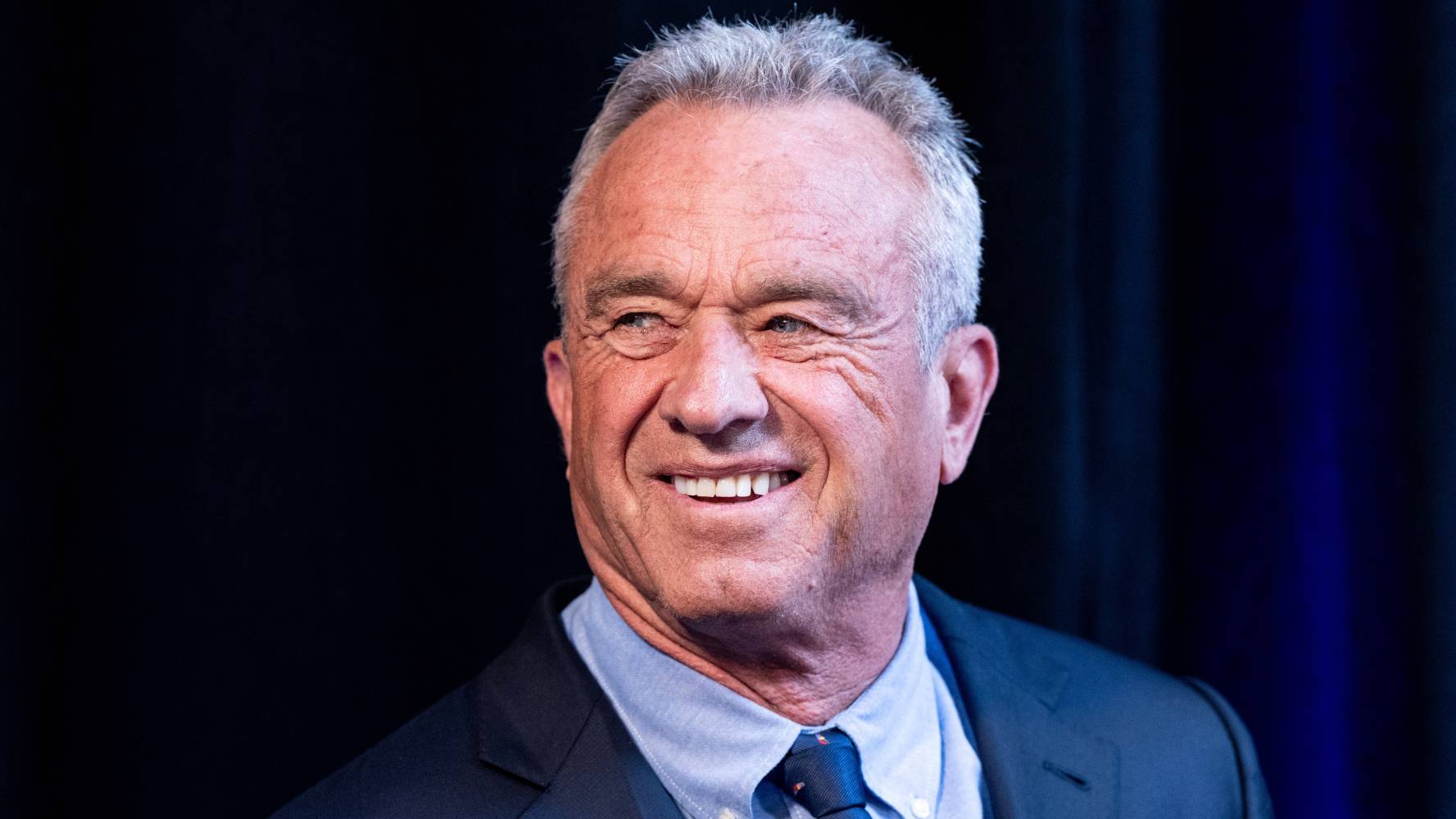 La présentation de la pyramide alimentaire de RFK Jr. interrompue par ...