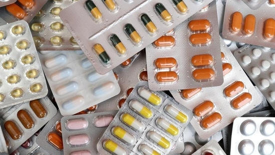 Deviant prescriptions contribute to AMR