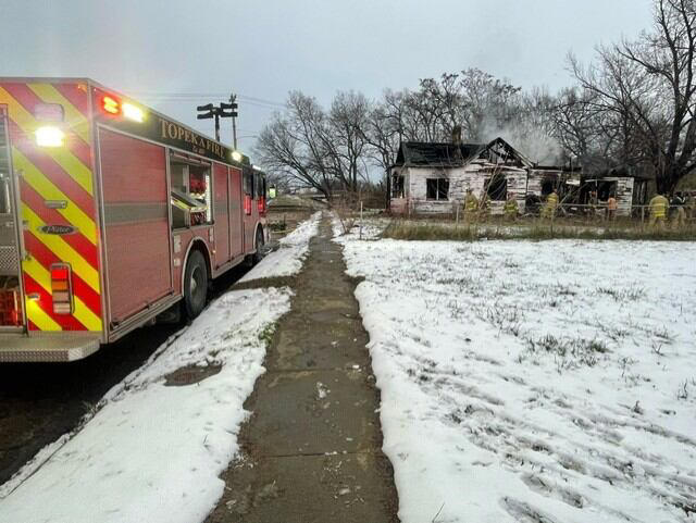 East Topeka house heavily damaged in Wednesday morning fire