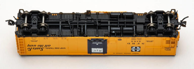 Rapido N Santa Fe mechanical reefer review