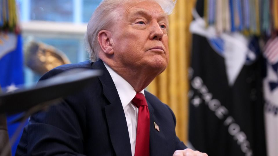 El presidente Donald Trump en la Oficina Oval de la Casa Blanca el 21 de noviembre de 2025.