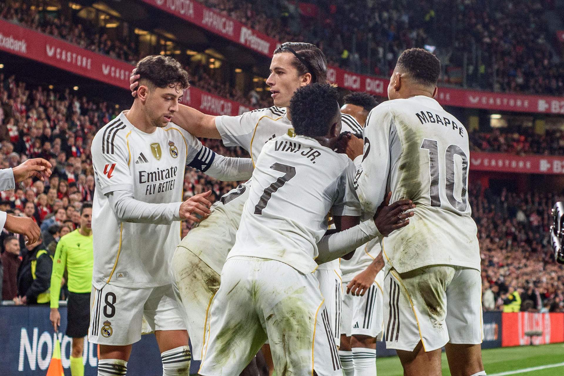 El Real Madrid golea a un Athletic inofensivo (0-3) y se sitúa a un ...