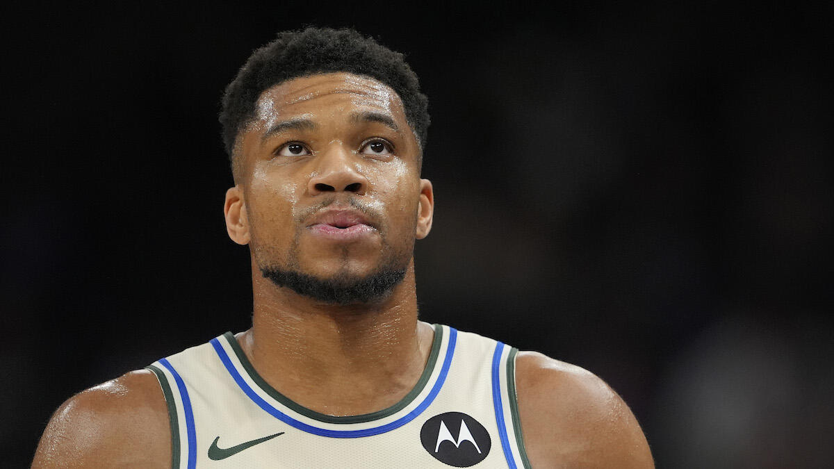 Giannis Antetokounmpo addresses future with Bucks