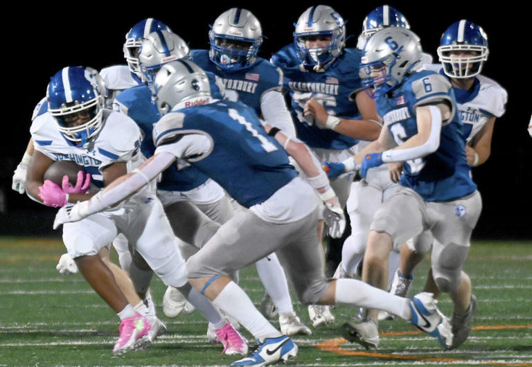 CIAC football playoffs: Live updates from quarterfinal games across ...