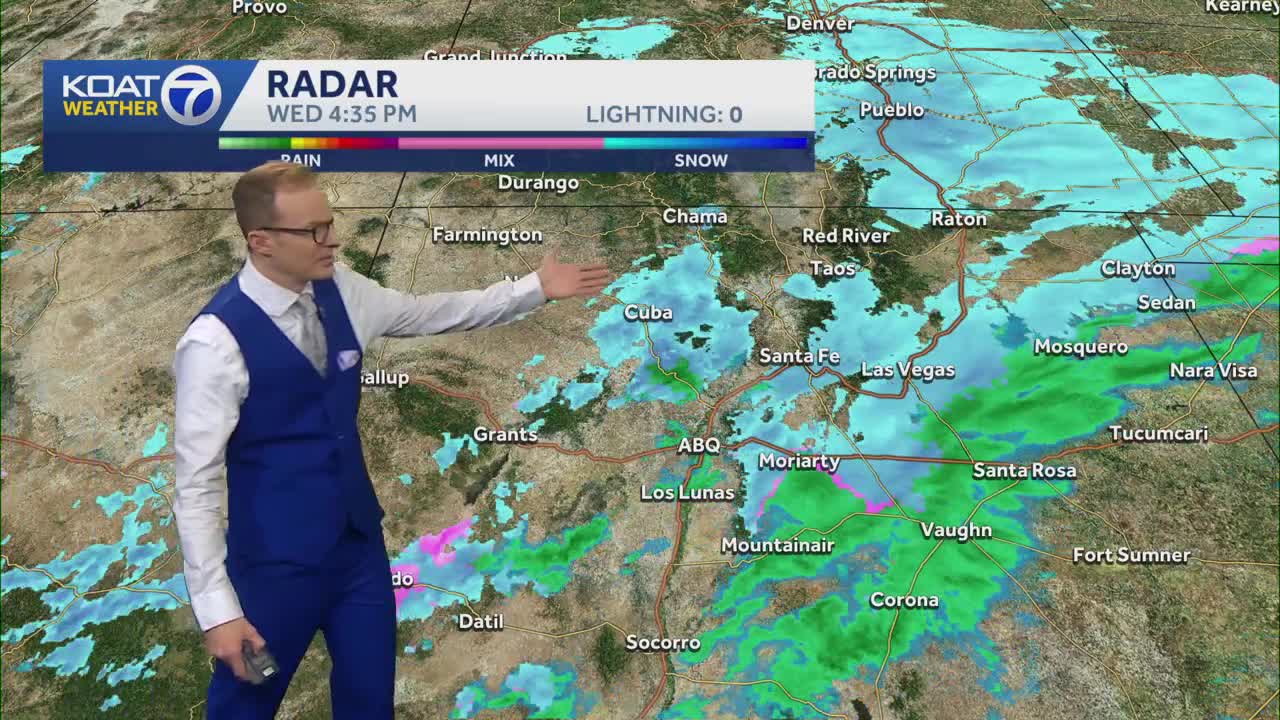 Snow and rain showers across New Mexico Wednesday into Thursday