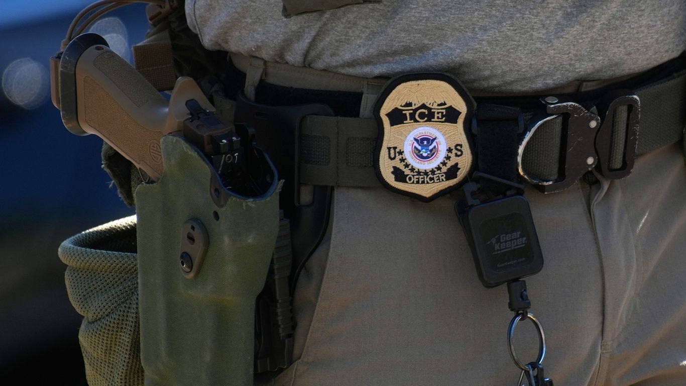 Federal judge restricts warrantless immigration arrests in DC