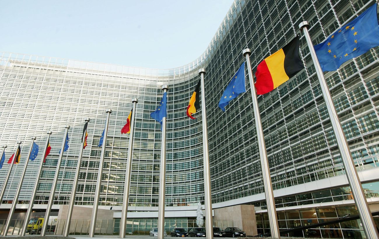 European Commission presents two measures to finance Ukraine, including ...